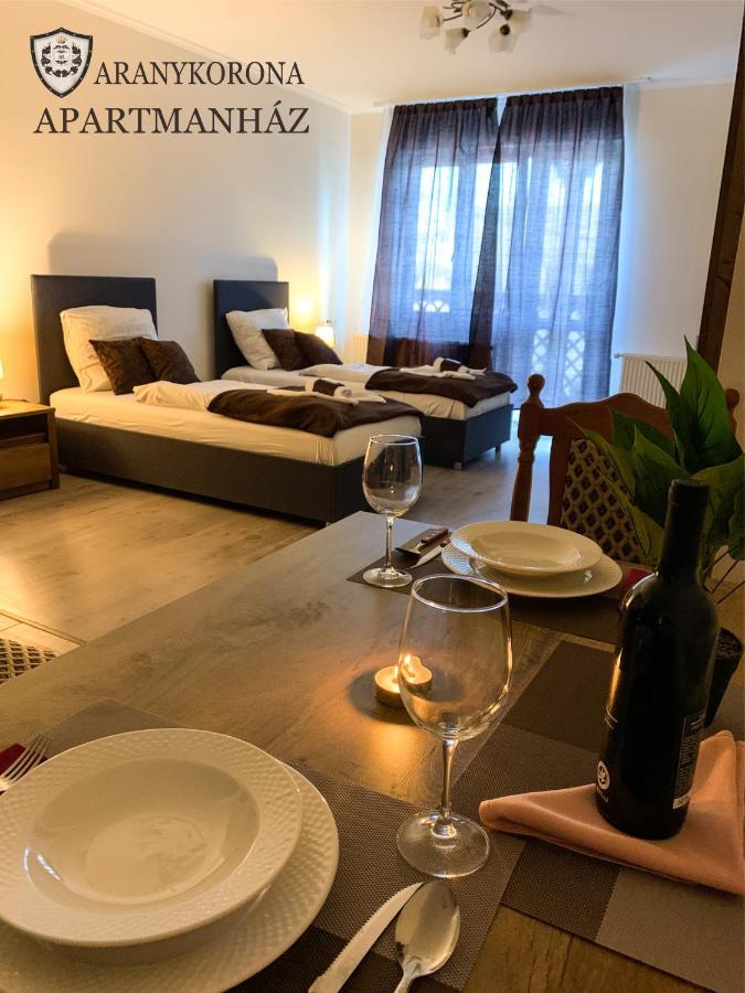 Aranykorona Apartmanhaz Мишкольц Экстерьер фото