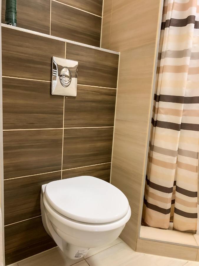 Aranykorona Apartmanhaz Мишкольц Экстерьер фото