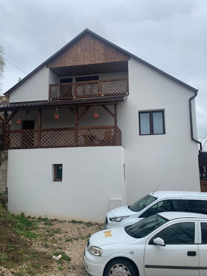 Aranykorona Apartmanhaz Мишкольц Экстерьер фото